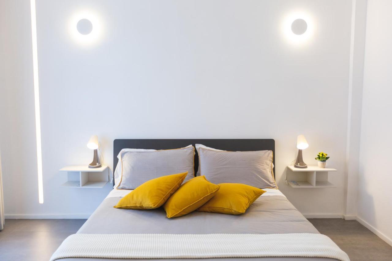 B&B A Due Passi Dal Mare Гела Экстерьер фото