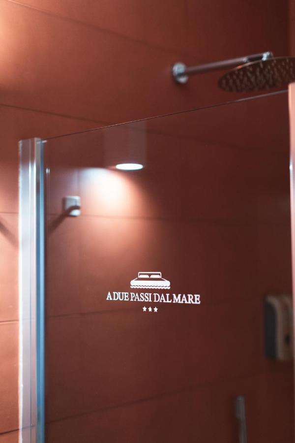 B&B A Due Passi Dal Mare Гела Экстерьер фото