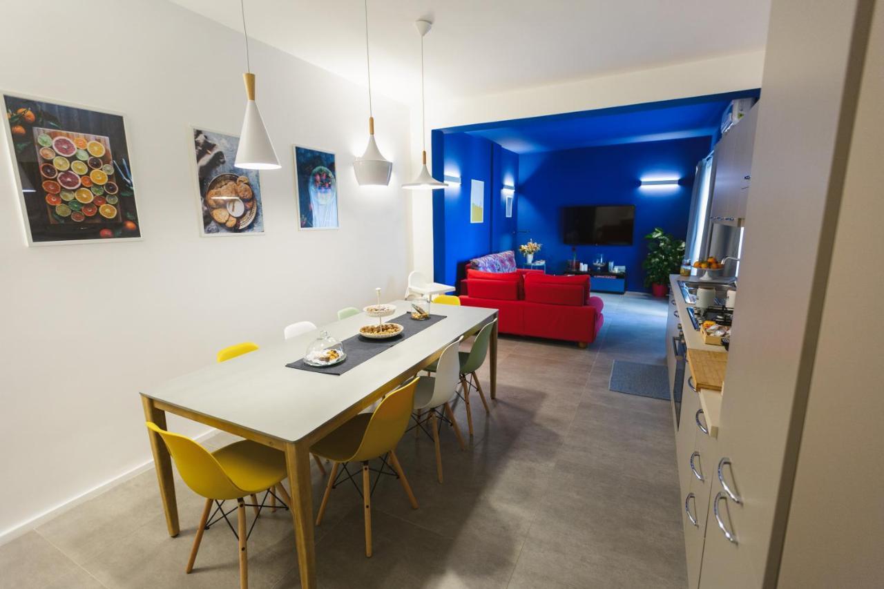B&B A Due Passi Dal Mare Гела Экстерьер фото